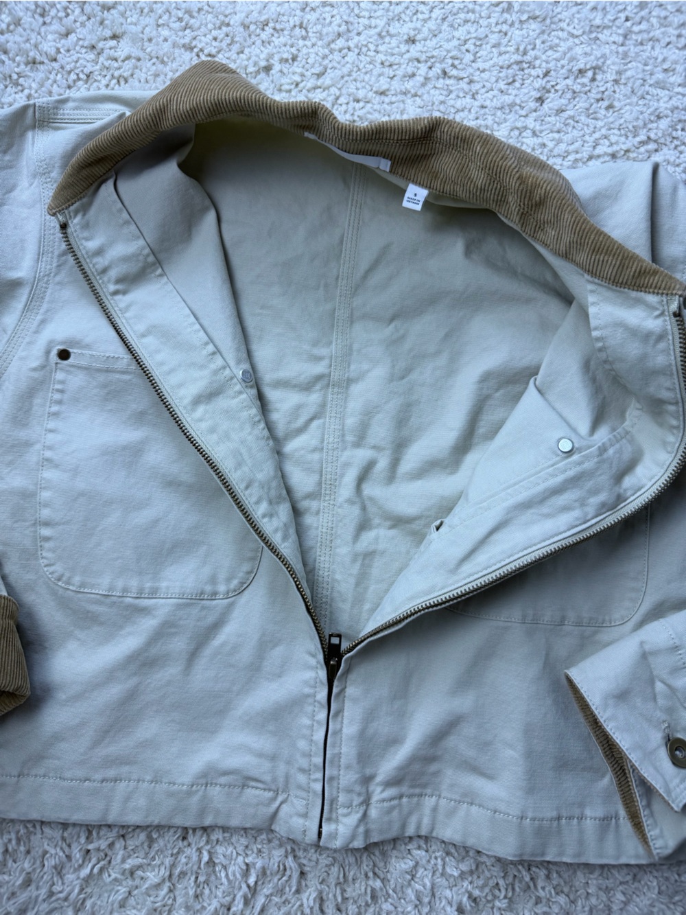 Size Small Cropped Jacket with Brown Corduroy Collar - Picture 4 of 7